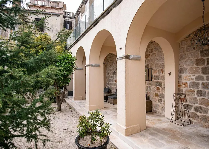 Secret Garden By Duhomes Apartman