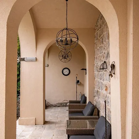 Secret Garden By Duhomes