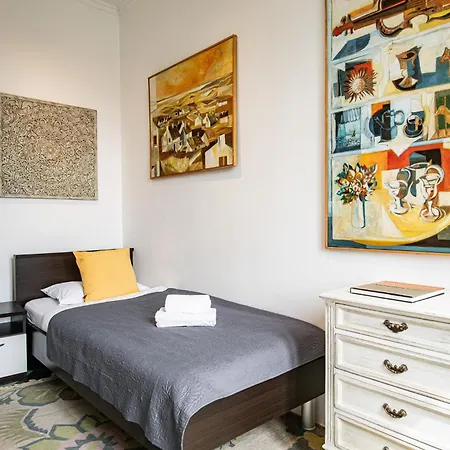 Lägenhet Secret Garden By Duhomes