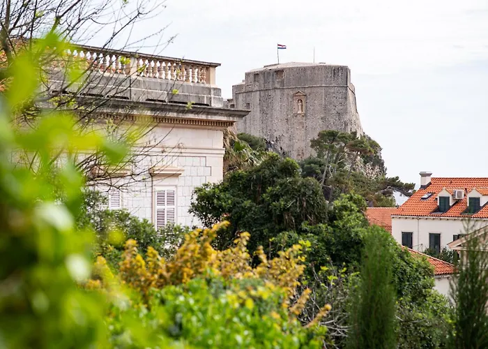 Secret Garden By Duhomes 아파트